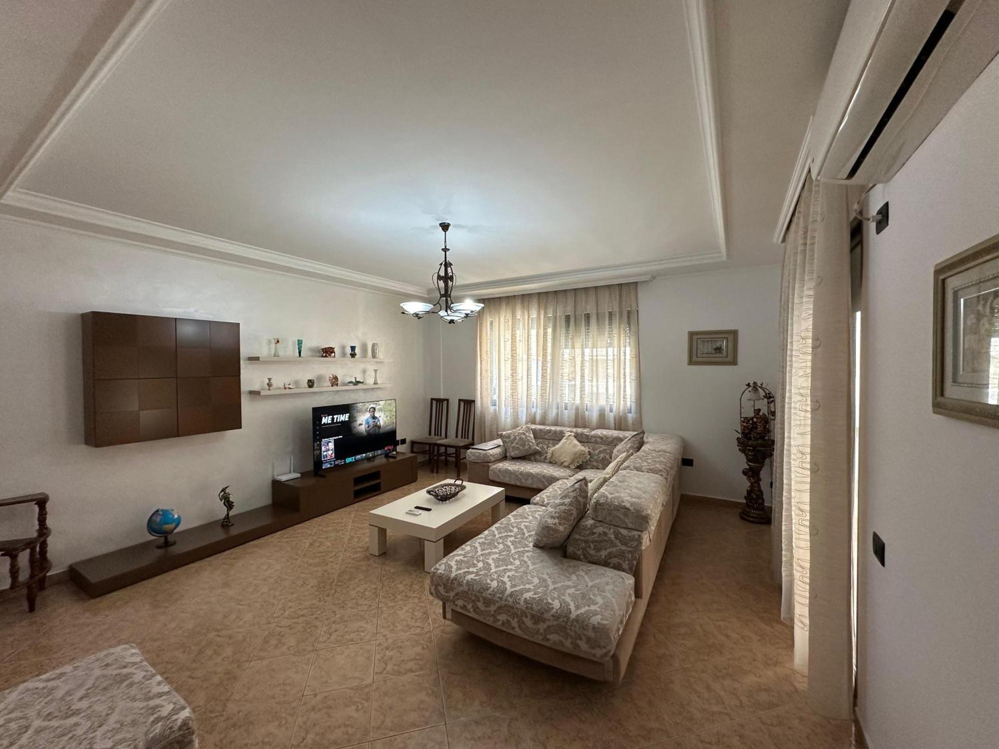 Central Haven Tirana Exterior foto